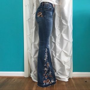 Driftwood “Farrah” Flare Jeans - Size 25